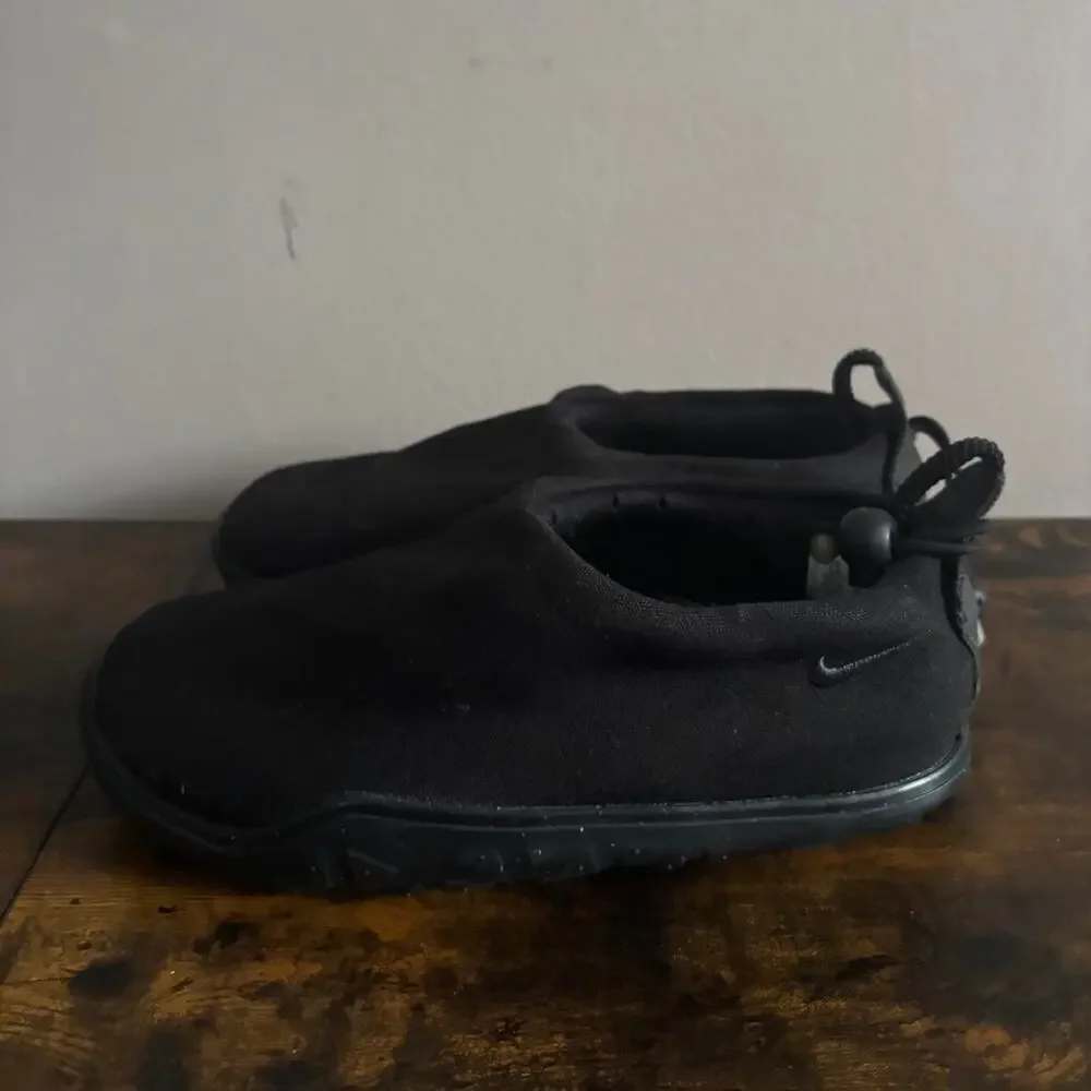 Nike acg moc slip on black size 5.5 mens